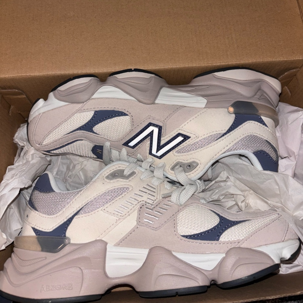 New balance 9060